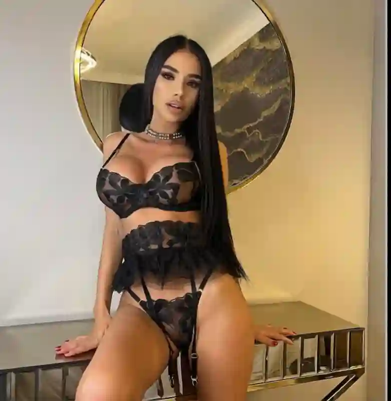 sexy escort Oxana in Other Location offering a massage and sex date, find your sex dreams with escorts sexy escort Oxana in Other Location offering a massage and sex date, find your sex dreams with escorts
